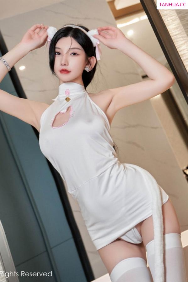 周于希dummy  [XiuRen]高清写真图 2023.08.25 No.7289 周于希Sally 丰腴美臀第53张图片